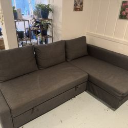 L-Shaped Pull-Out Couch w/ Storage – IKEA FRIHETEN