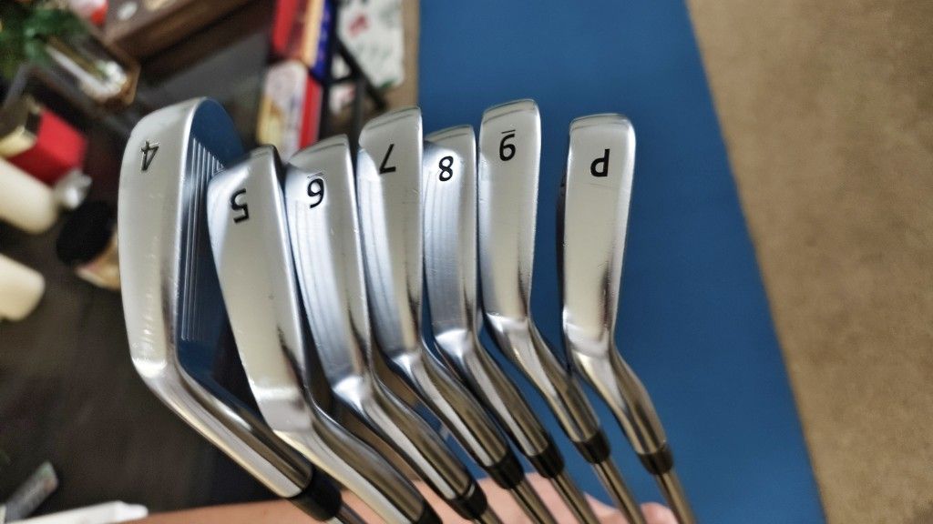 Takomo 301 MB/CB Combo Golf Irons 4-P