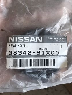 Nissan Seal-oil, genuine parts , made in Japan.