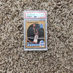 Michael Jordan - 1990 Hoops PSA 8