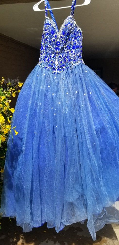 Quinceañera dress (Sweet 16)