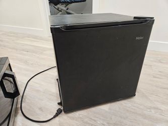 Mini fridge
