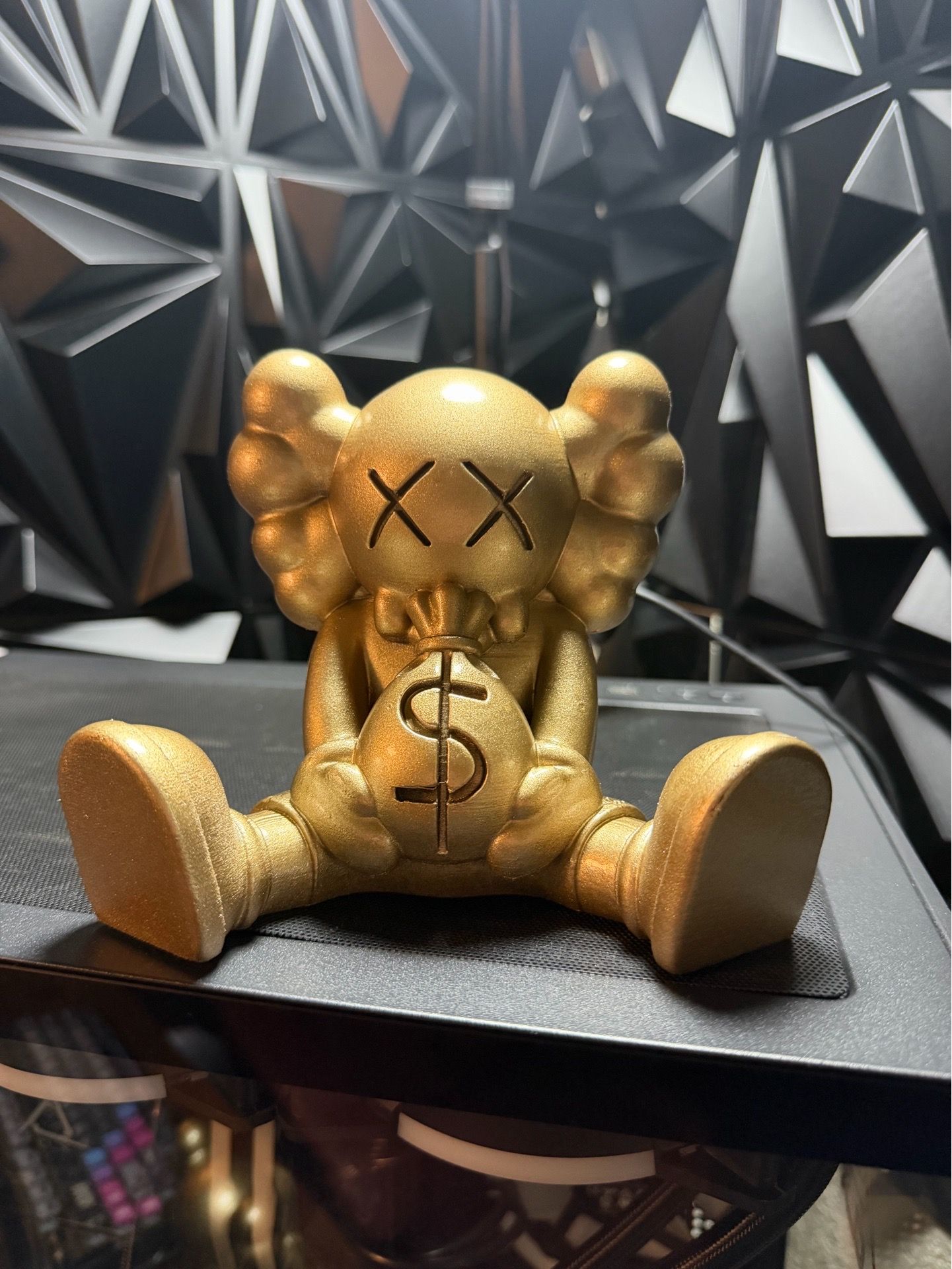 Kaws