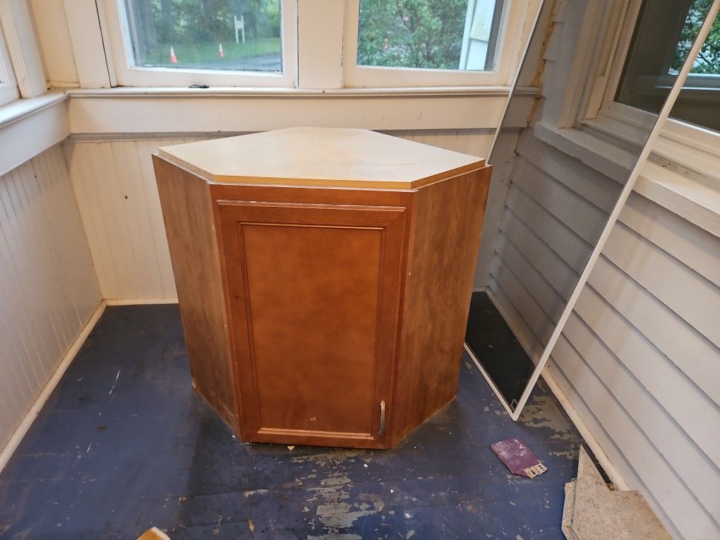 Corner Cabinet