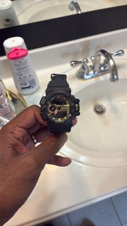 Casual watch