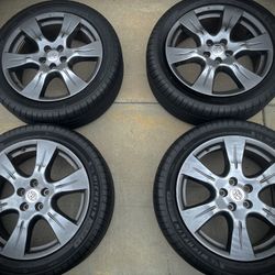 TOYOTA SIENNA SE RIMS AND TIRES