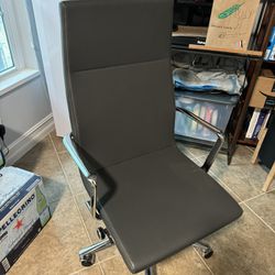 Rove Concepts Desk Chair