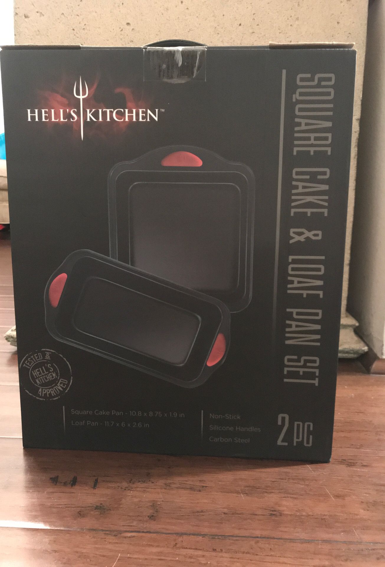 Hell’s Kitchen 2PC Square Cake & Loaf Pan Set