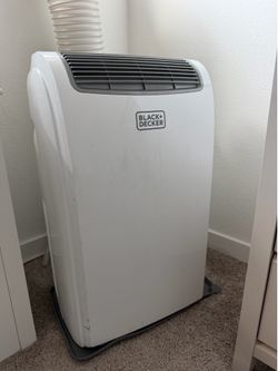 8000 Btu Black and Decker Portable Air Conditioner