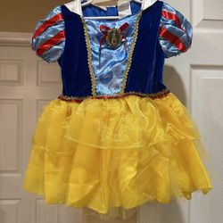 Snow white Girl costume/ dress up