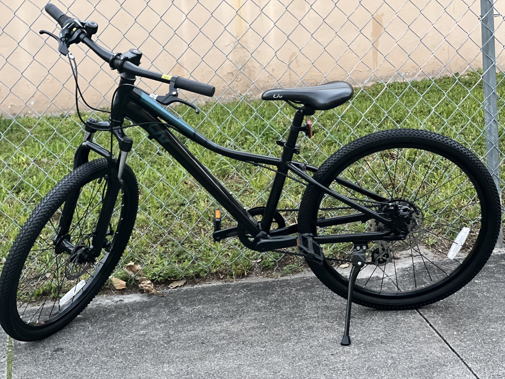 Giant Liv Enchant 24” Kids Bike