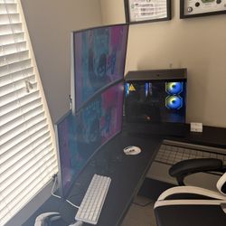Gaming PC With Keyboard and Mouse