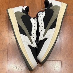 Travis Scott Jordan 1’s