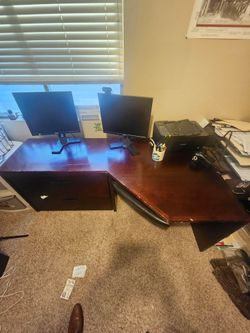 FREE!! L Shaped Corner Desk