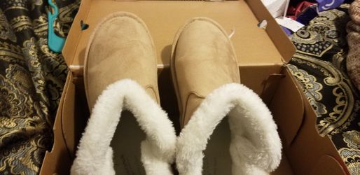 Size 8 1/2 women's
