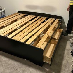 King Bed Frame W/Drawers