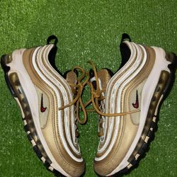 Nike Air Max Women’s Size 6.5