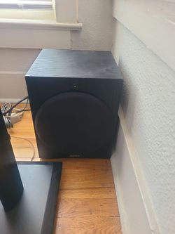 SONY 10" Powered Subwoofer
