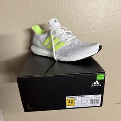 Adidas Ultraboost 5.0 DNA