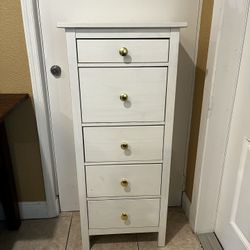 IKEA Hemnes 5 Drawer Dresser…51” H By 22.5” W By 15.5” D…SEE ALL PICTURES… AS IS…$95