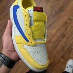 Travis Scott Canary Size 1X