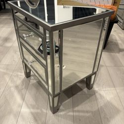 Mirrored nightstand