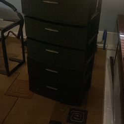 Storage Draw
