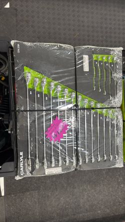 Carlyle Wrench Set