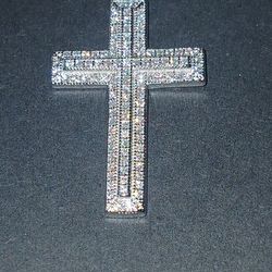925 silver moissainite cross pendant