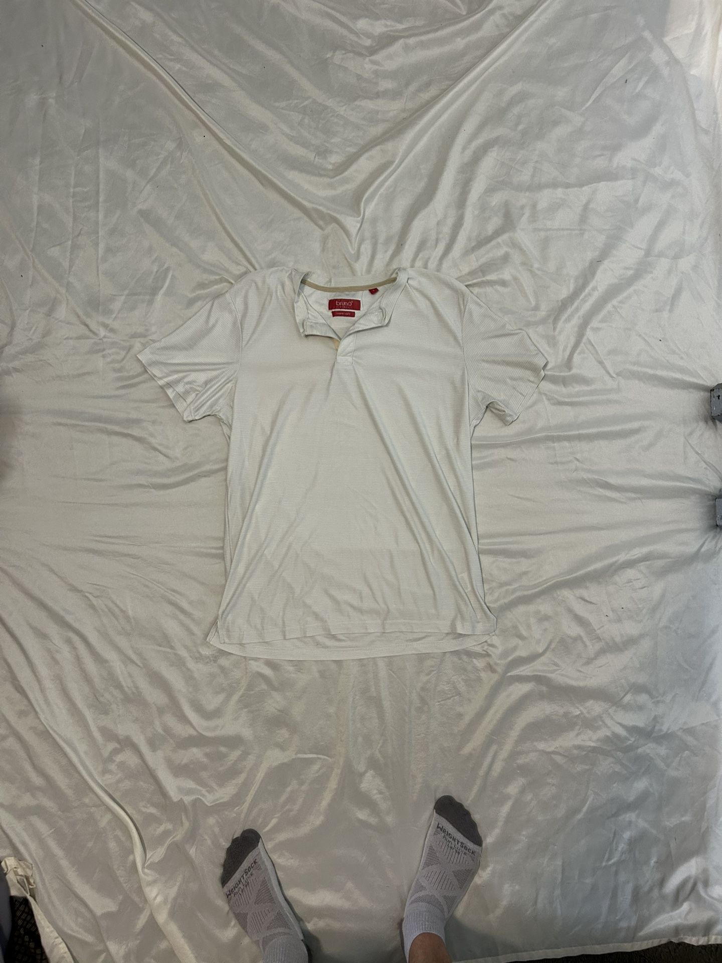Bruno Milano Supersoft Split-Neck T-Shirt – Off-White (Men’s Large)