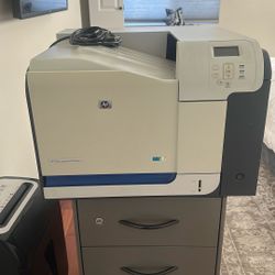 Hpcolor Laser CP3525n