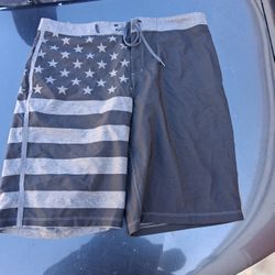 Volcome Shorts And Others Size 34