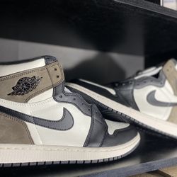 Air Jordan 1 “Dark Mocha”