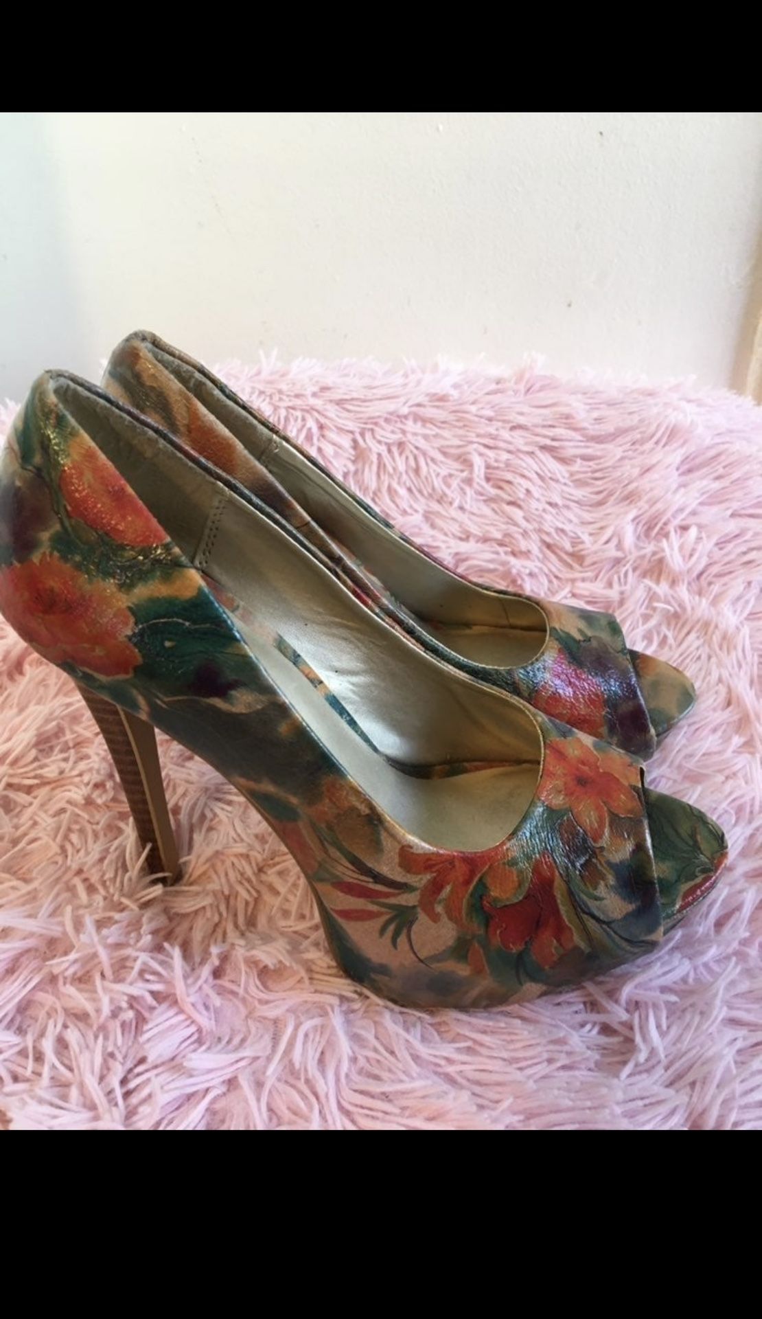 Diba Women High Heel Multi Color Size 8M