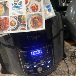 Ninja Foodi Pro 10-in-1 pressure cooker 6.5 quart,with Air fry, tender crisp technology, slow cook, steam, ceramic coated nonstick dishwasher safe