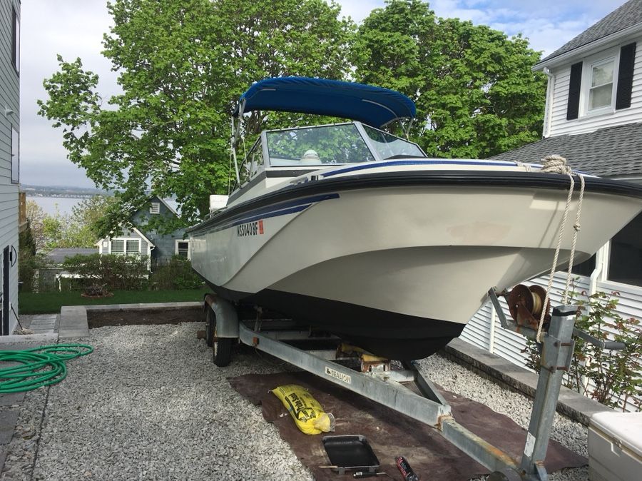 Boston whaler Revenge 20’