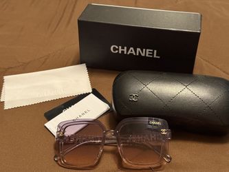 Women’s sunglasses