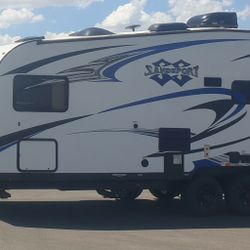 2018 Pacific Coach Sandstorm 22EX