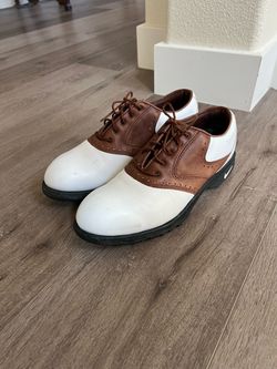 Nike Men’s Golf Shoes Size 8M