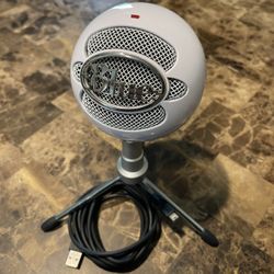 Blue Snowball Microphone 