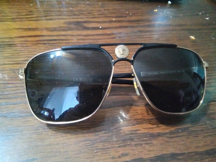 Versace Sunglasses Gold Black Medusa Square Metal Mod 2(contact info removed)/87