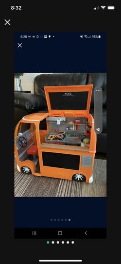 Our Generation Food Truck For 18” Dolls 