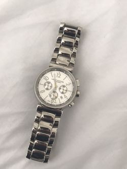 LV watch