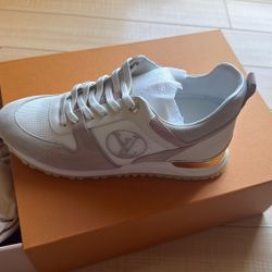 Louis Vuitton Sneakers 