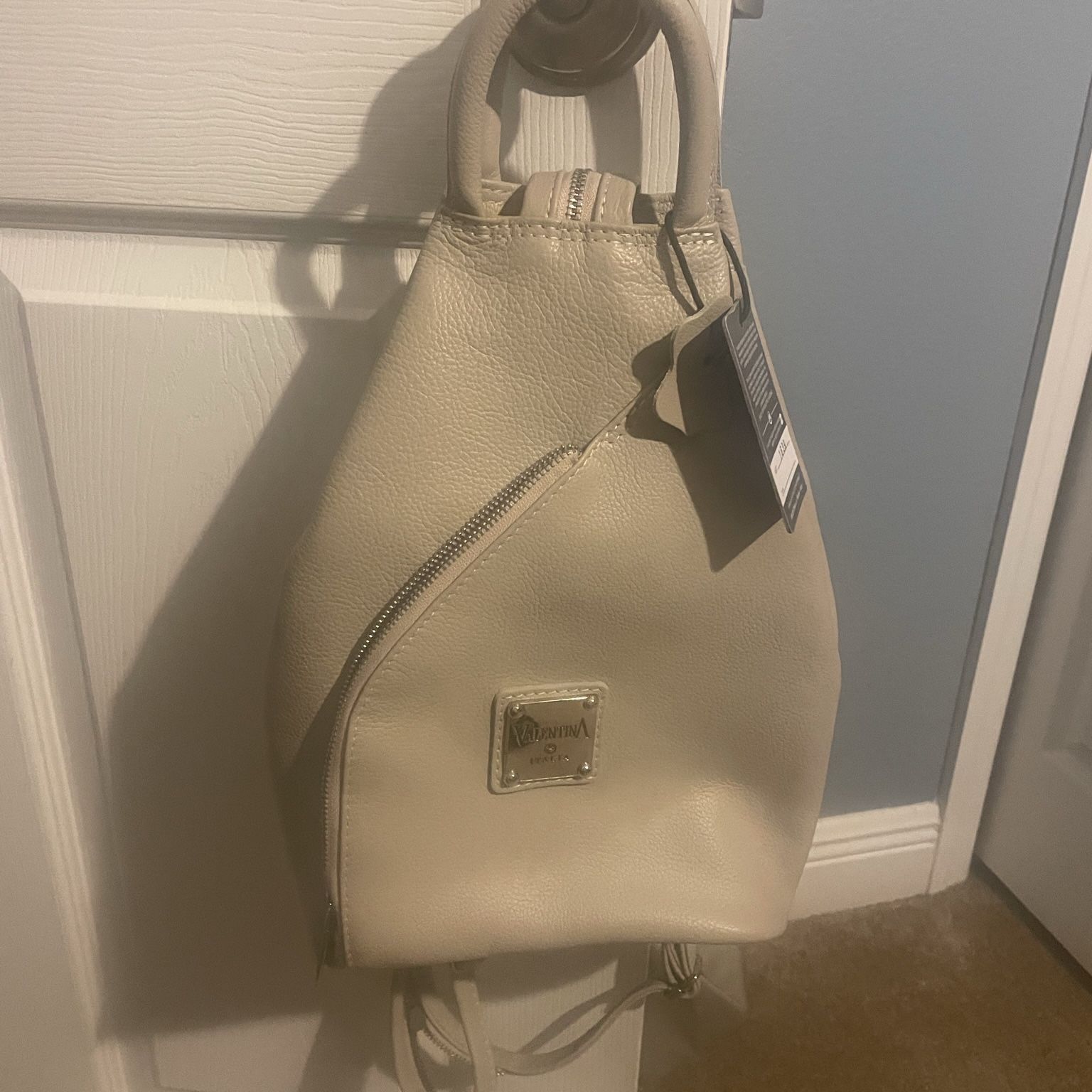 Valentina Backpack for Sale in Riverview FL OfferUp