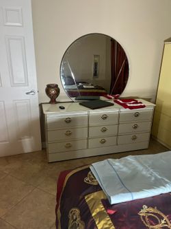 Bedroom set Italian