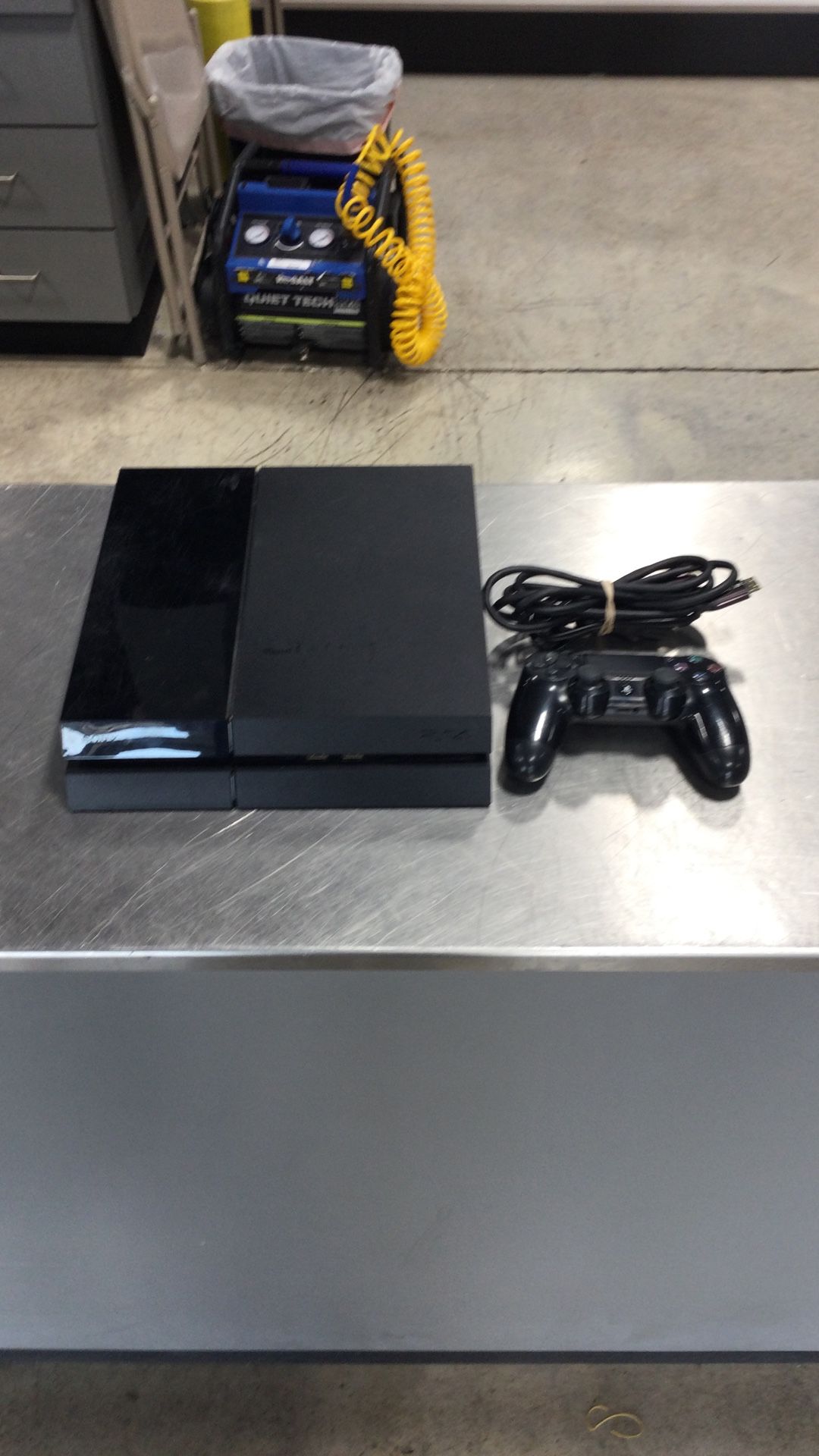 PS4