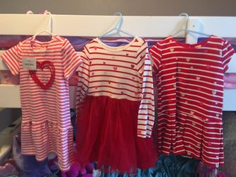 Gymboree Valentines Day size 5 dresses
