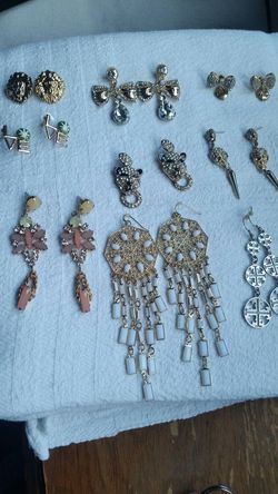 Ear rings