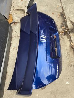 8th gen Honda Civic Si fg2 coupe 2007 oem rear trunk lid with wing clean parts